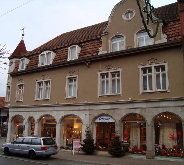 Das Geschäft in der Lange Straße in Waldkirch Das Geschäft in der Lange Straße in Waldkirch