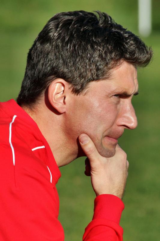 Schiltachs Trainer Dirk Flaig startet mit seinem Kader in die Vorbereitung auf die Saison 2011/2012.
Bild: Ulrike Broghammer
Schiltachs Trainer Dirk Flaig startet mit seinem Kader in die Vorbereitung auf die Saison 2011/2012.
Bild: Ulrike Broghammer
