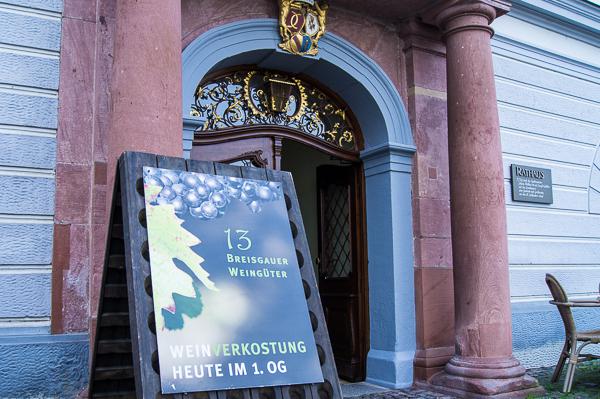 13 Breisgauer Weingüter laden zur Weinverkostung 