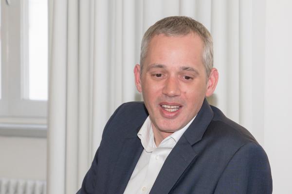 AUTOMOBIL 2015 - Messechef Daniel Strowitzki freut sich auf 140 Aussteller bei der "kleinen IAA" AUTOMOBIL 2015 - Messechef Daniel Strowitzki freut sich auf 140 Aussteller bei der "kleinen IAA"