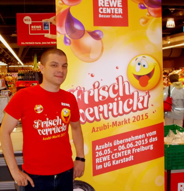 Peter Große trägt als Marktmanager die Verantwortung im REWE Azubimarkt.