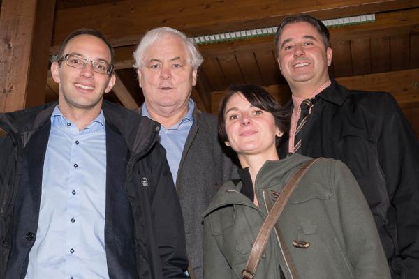 Infotag Bauausbildung in Freiburg - Von links: Martin Kunst (Geschäftsführer Baugewerks-Innung Freiburg), Bernhard Sönger, Präsident Bauwirtschaft Südbaden und Obermeister Baugewerks-Innung Freiburg, Carmen Kiefer (Zimmermeisterin und zuständig für Nachwuchsmarketing), Torsten Spiering (Bauwirtschaft Südbaden). Infotag Bauausbildung in Freiburg - Von links: Martin Kunst (Geschäftsführer Baugewerks-Innung Freiburg), Bernhard Sönger, Präsident Bauwirtschaft Südbaden und Obermeister Baugewerks-Innung Freiburg, Carmen Kiefer (Zimmermeisterin und zuständig für Nachwuchsmarketing), Torsten Spiering (Bauwirtschaft Südbaden).