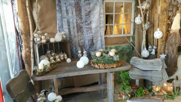 Ettenheim Candle Night (20.9.) Adventsschau (21./22.9.)... >> Blumen