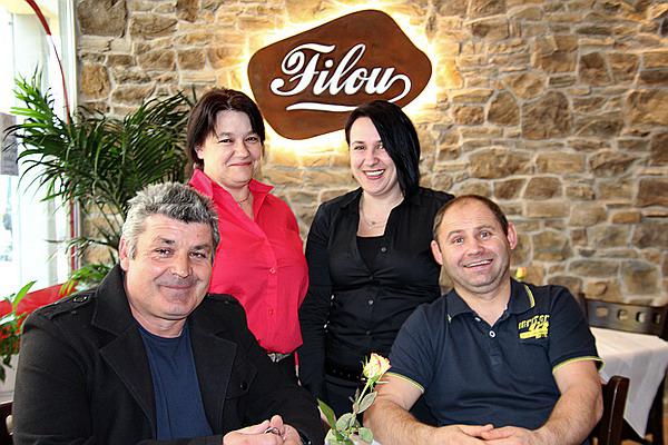 Filou - DAS Restaurant in Denzlingen: Liliana Peslar (links)und ihr Team 
