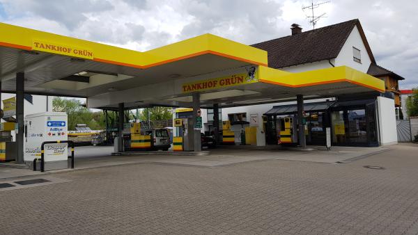 Neuer Tank-Shop mit Bistro bei TANKHOF GRÜN am Elzdamm 48 in Emmendingen