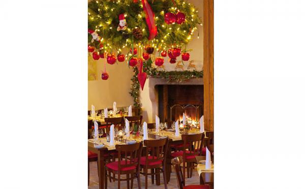 Advents- und Weihnachtszeit ist im Hotel Schloss Reinach in Freiburg-Munzingen besonders schön!
Foto: Pressebüro Ralf Deckert Advents- und Weihnachtszeit ist im Hotel Schloss Reinach in Freiburg-Munzingen besonders schön!
Foto: Pressebüro Ralf Deckert