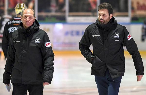Eishockey: Jan Melichar bleibt Cheftrainer des EHC Freiburg
Rawil Khaidarow (Sportlicher Leiter, links) und Jan Melichar

Foto: EHC Freiburg