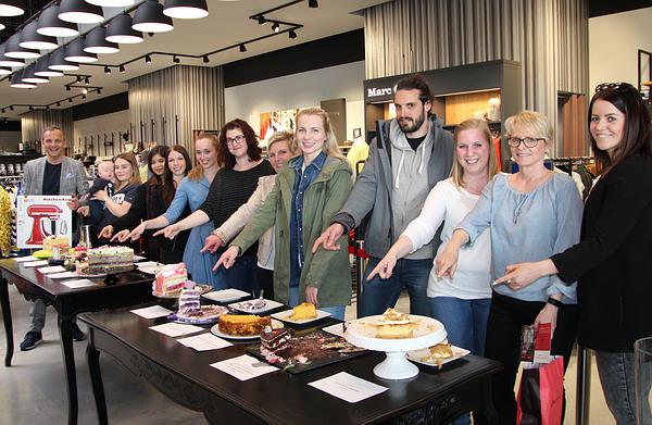 Finale beim Muttertags-Kuchen-Wettbewerb bei meierfashion in Ettenheim

Bild: FSRM