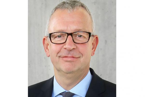 "Massiver wirtschaftlicher Schaden lokal wie global" - Christoph Münzer (wvib-Hauptgeschäftsführer) gibt Statement zu aktueller Entwicklung rund um den Coronavirus ab.
Foto: Wirtschaftsverband Industrieller Unternehmen Baden e.V. "Massiver wirtschaftlicher Schaden lokal wie global" - Christoph Münzer (wvib-Hauptgeschäftsführer) gibt Statement zu aktueller Entwicklung rund um den Coronavirus ab.
Foto: Wirtschaftsverband Industrieller Unternehmen Baden e.V.