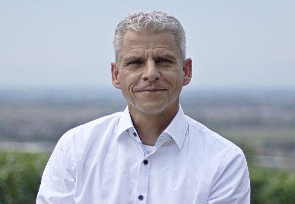 "Guter Wille ist gefragt" - CDU-Landtagsabgeordnete Rapp informierte sich über künftige Personalvertretung am Universitäts-Herzzentrum Bad Krozingen. "Guter Wille ist gefragt" - CDU-Landtagsabgeordnete Rapp informierte sich über künftige Personalvertretung am Universitäts-Herzzentrum Bad Krozingen.