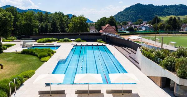 1. Juni: Ab ins ´s Bad in Waldkirch - Die Sommersaison beginnt.
Foto: Stadt Waldkirch 1. Juni: Ab ins ´s Bad in Waldkirch - Die Sommersaison beginnt.
Foto: Stadt Waldkirch