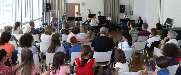 Endlich wieder Live-Musik! Die Schüler und Schülerinnen zeigten, dass sie nichts verlernt hatten

Foto: Stadt Waldkirch