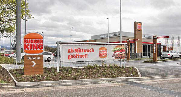 Seit einer Woche: Burger King in Emmendingen! - Filiale wurde in der Karl-Friedrich-Straße eröffnet
Bild: FSRM Seit einer Woche: Burger King in Emmendingen! - Filiale wurde in der Karl-Friedrich-Straße eröffnet
Bild: FSRM