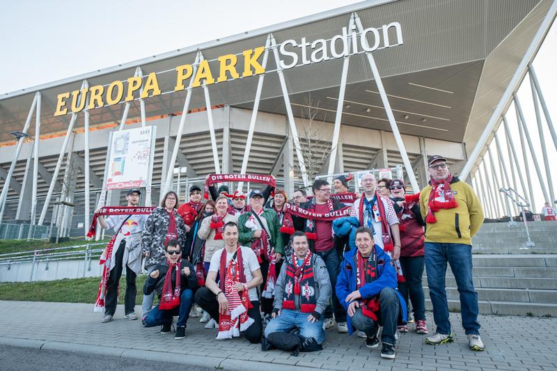 Auswärtsfahrt zum Spiel im Europa-Park Stadion
Bild: Europa-Park Auswärtsfahrt zum Spiel im Europa-Park Stadion
Bild: Europa-Park