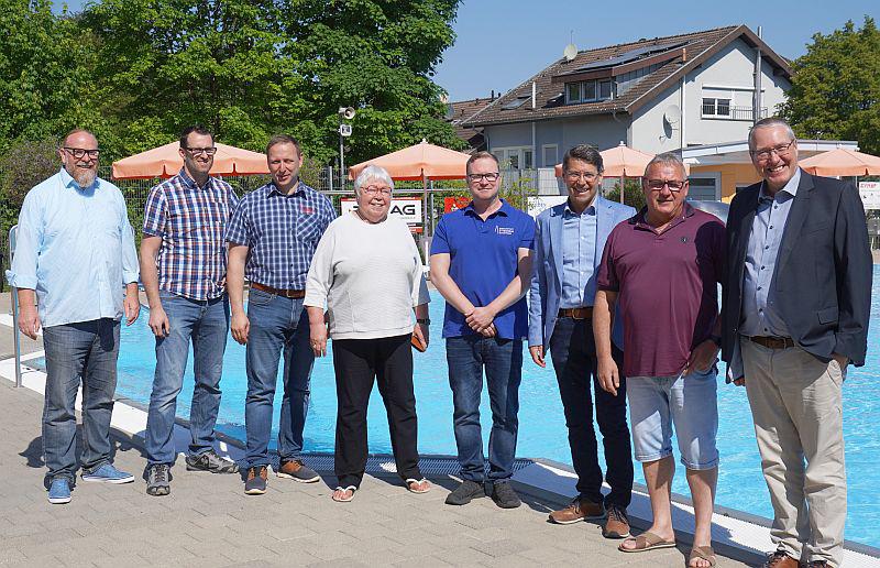 17. Mai 2025: Beliebtes Carl-Hermann-Jäger-Schwimmbad in Ettenheim startet in die Saison.
Foto: Stadt Ettenheim 17. Mai 2025: Beliebtes Carl-Hermann-Jäger-Schwimmbad in Ettenheim startet in die Saison.
Foto: Stadt Ettenheim